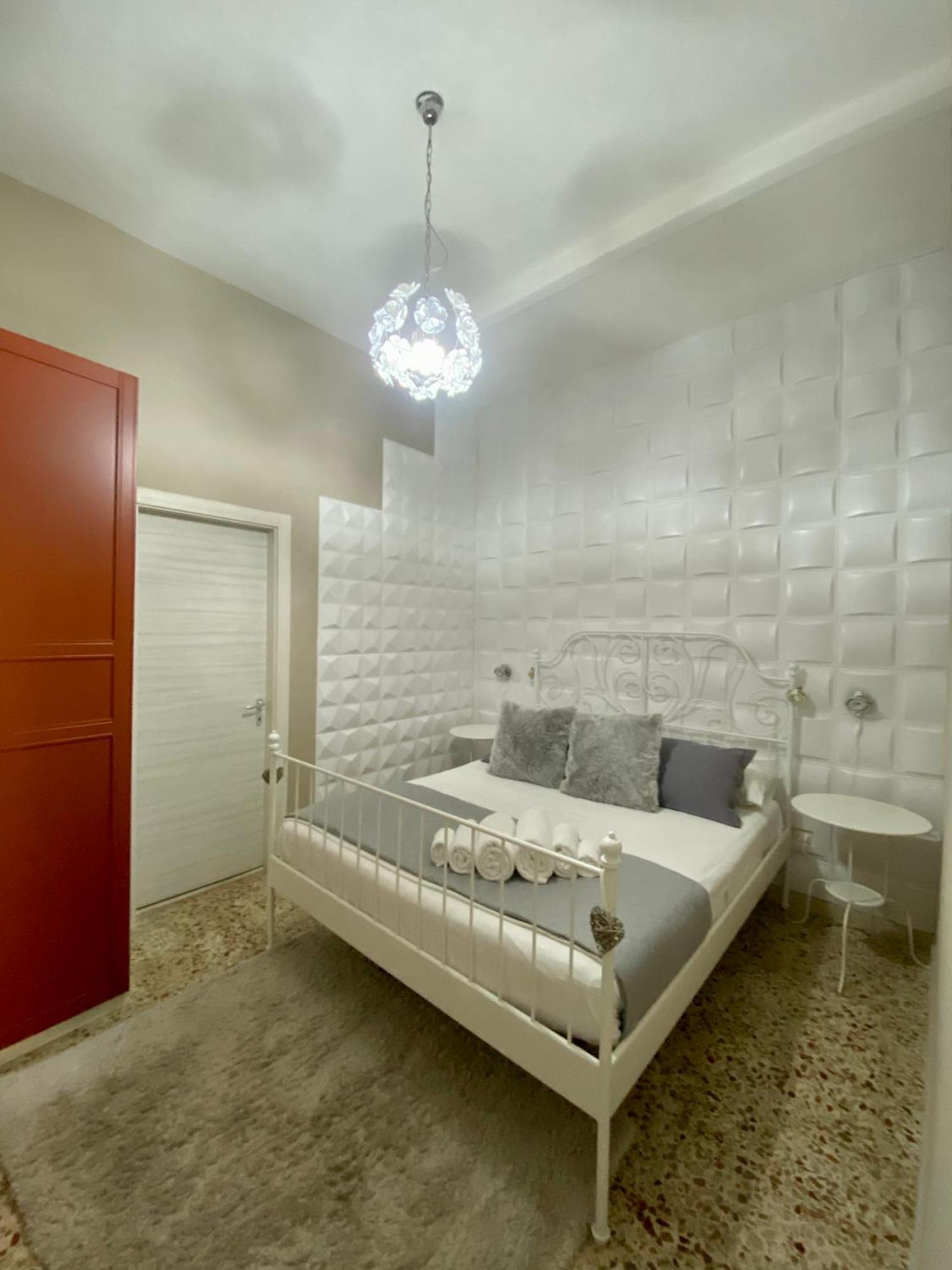 דירות סירקוזה Delizia House Ortigia,Centro Citta, Vicino Al Mare מראה חיצוני תמונה